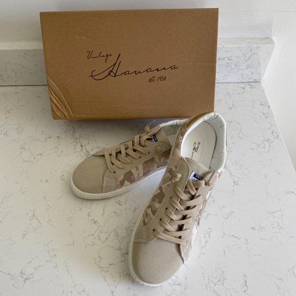 NWT Vintage Havana Bianca Light Camo Women’s Sneakers Size 10 - Picture 5 of 16